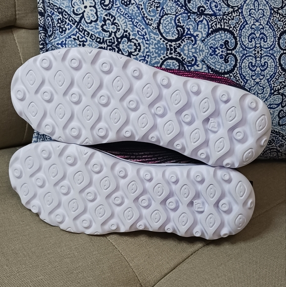 Propét TravelActiv Xpress sneakers pink navy blue NWOT - Picture 7 of 8